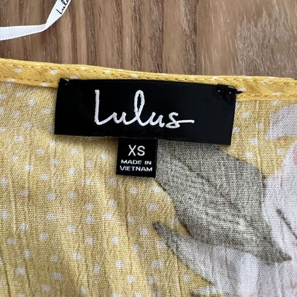 Lulus Wrap Dress Womens XS Floral Maxi Yellow Tropical Print Slit Short Sleeve - Picture 4 of 11
